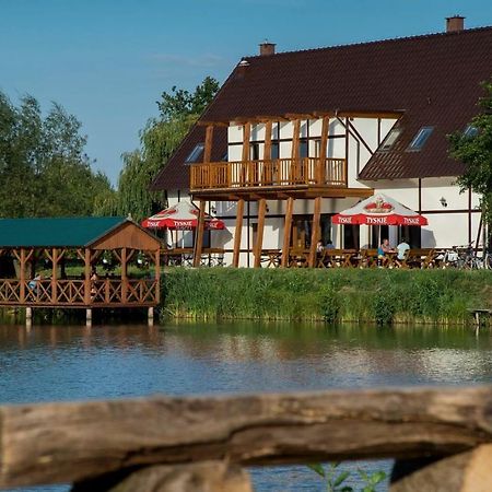 Restauracja Teo Hotel Cieszkow Luaran gambar