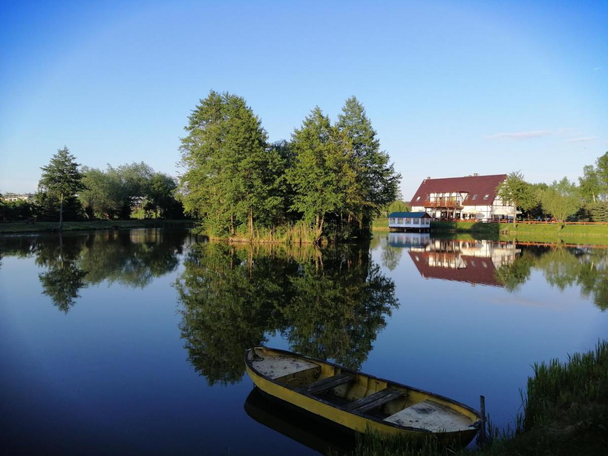 Restauracja Teo Hotel Cieszkow Luaran gambar
